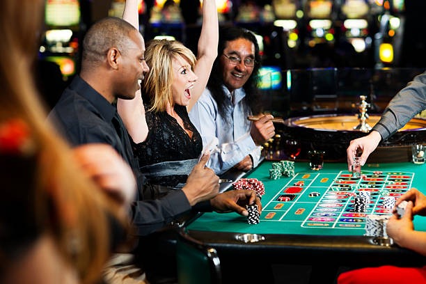 prabu toto mobile interface displaying live dealer studio options